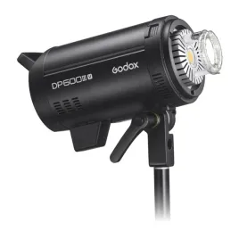 lampa-blyskowa-studio-led-godox-dp600iii-v-600ws-bowens-portret