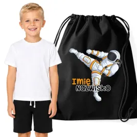 komplet-koszulka-spodenki-stroj-na-wf-128-dla-chlopca-imie-astronauta-worek
