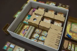 redrewno-box-do-gry-laka-z-dodatkami