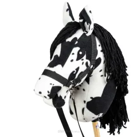 hobby-horse-skippi-kon-na-kiju-karo-srokaty