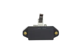 regulator-napiecia-alternatora-car139515