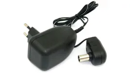 zasilacz-antenowy-do-telewizji-naziemnej-z-separatorem-12v-100ma-lxg01pl
