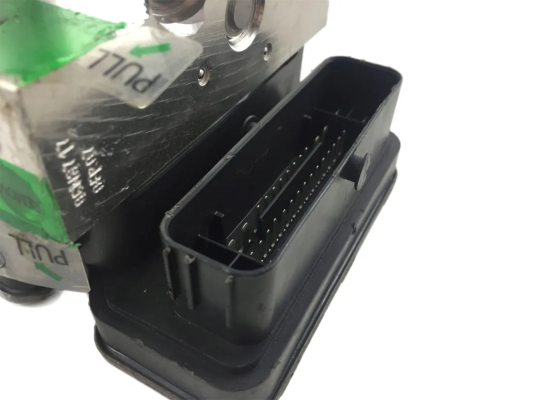 pompa-abs-bosch-4m6614517c