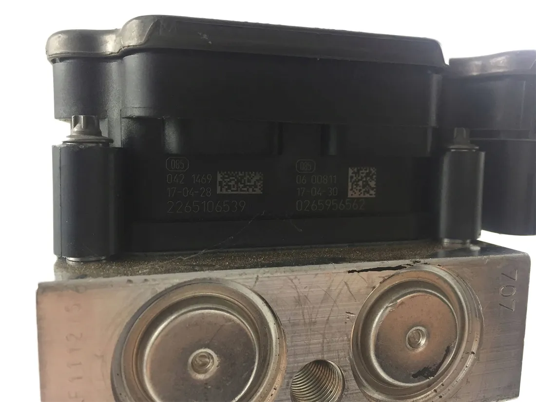 pompa-abs-bosch-4m6614517c-stan-nowy