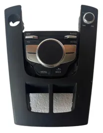 panel-multimedialny-8v0919614e-audi-rs3