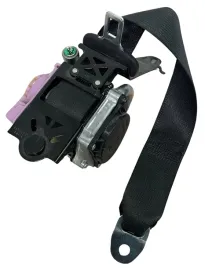 pas-bezpieczenstwa-toyota-0080-p1-18-0010