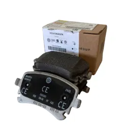 klocki-hamulcowe-tylne-transporter-7h0698451d