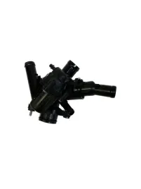 obudowa-termostatu-a2602002900-mercedes-benz
