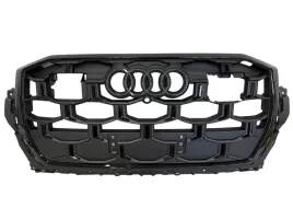 atrapa-chlodnicy-grill-audi-q7-4m0853651bd-rysy