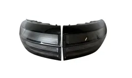 lampy-tylne-cayenne-e-9y4945091p-092p-rysy-nowe