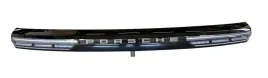 lampa-tylna-blenda-cayenne-e-9y4945081t-rysy-wyszczerbienia-nowa