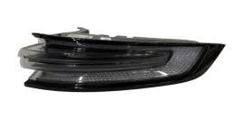 lampa-tylna-prawa-cayenne-9y0945092t-rysy-zdjecia
