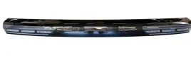 lampa-tylna-blenda-cayenne-e-9y4945081ad-rysy-wyszczerbienia-nowa