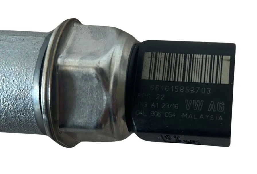 listwa-wtryskowa-audi-059130089dl-stan-nowy