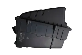 obudowa-filtra-powietrza-vwag-6c0129601k-6c0129607m