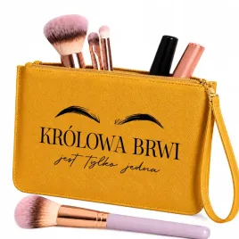 kosmetyczka-damska-mustard-prezent-dla-stylistki-brwi-na-kosmetyki-27x17