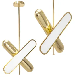 lampa-sufitowa-wiszaca-led-bialo-zlota-nowoczesna-glamour-do-salonu
