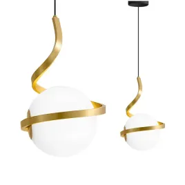 lampa-wiszaca-pojedyncza-zlota-biala-szklana-kula-e27-spirala-do-salonu