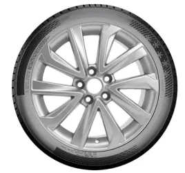 4x-nowe-kola-alu-caloroczne-toyota-yaris-cross-215-55r17-sailun