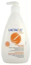 lactacyd-classique-delikatna-emulsja-myjaca-do-higieny-intymnej-400-ml