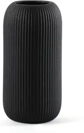 nowoczesny-wazon-ceramiczny-bialy-zebrowany-ksztalt-cylindryczny-czarny