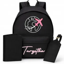 plecak-czarny-20l-duzy-zawszka-etui-na-paszport-turystka-dla-podrozniczki
