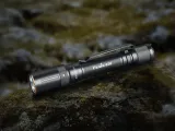 latarka-led-fenix-e20-v2-0-stan-opakowania-oryginalne