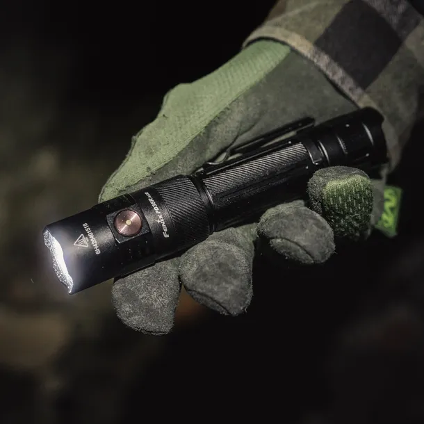 latarka-led-fenix-pd35r-ace-material-inny