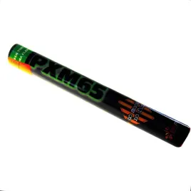 zielona-flara-na-mecz-dla-kibicow-pxm65-piromax-ognie-bengalskie-1-sztuka