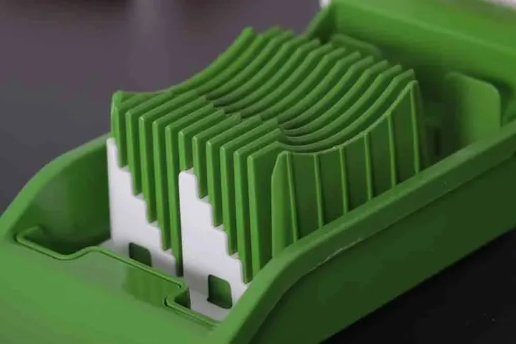 alligator-slicer