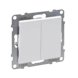 lacznik-swiecznikowy-suno-10a-250v-modul-szybkozlaczki-bialy-721105-legrand