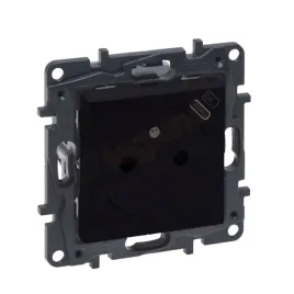 gniazdo-pojedyncze-z-uziemieniem-16a-250v-gniazdo-usb-typu-c-czarny-mat