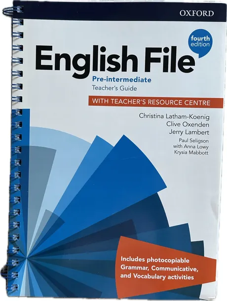 English File 4E PreIntermediate Teacher's Guide with resource centre KN