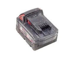 akumulator-milwaukee-po-regeneracji-18v-5000mah-1706