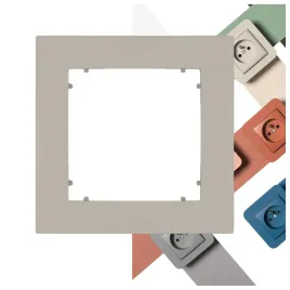 ramka-pojedyncza-kwadratowa-uniwersalna-z-tworzywa-taupe-60mr-1-karlik-mini