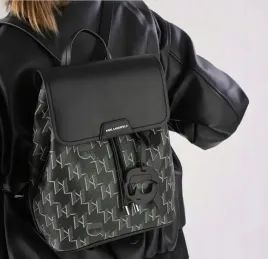 plecak-damski-karl-lagerfeld-model-ikonik-2-0-mono-skora-ekologiczna-czarny