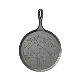 patelnia-zeliwna-do-nalesnikow-26-cm-mountain-wanderlust-lodge