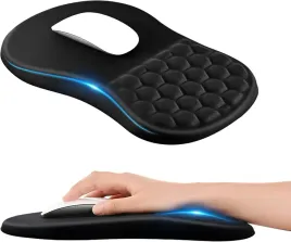 podkladka-pod-mysz-z-podparciem-nadgarstka-gamingowa-305x305-mm