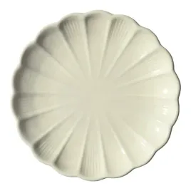 talerz-obiadowy-ceramiczny-kremowy-20-cm-do-jadalni