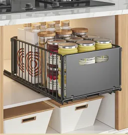 szuflada-teleskopowa-do-szafki-38x25x19-cm-czarna-organizer-kuchenny