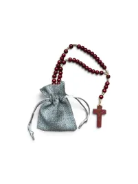 rozaniec-drewniany-w-jutowym-etui-bordo