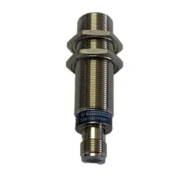 czujnik-m18-sn-8mm-12-48v-dcpnp-nc-xs618b1pbm12