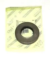 oryginalny-uszczelniacz-walu-napedowego-a190135-case-cnh-mc-cormick-843173