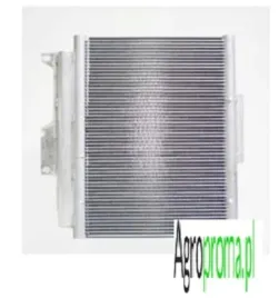 47392187-chlodnica-klimatyzacji-case-new-holland