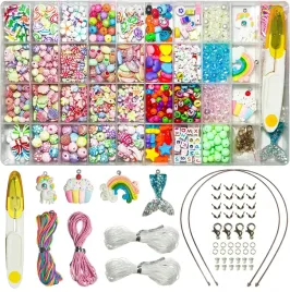 zestaw-do-tworzenia-bransoletek-z-charmsami-dla-dziewczynki-koraliki-diy