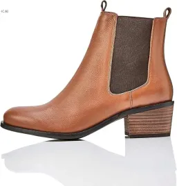 find-brazowe-botki-ze-skory-naturalnej-na-slupku-39-6oa