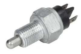 3596851m2-czujnik-swiatel-stop-massey-ferguson-387-390-390e-390t-393