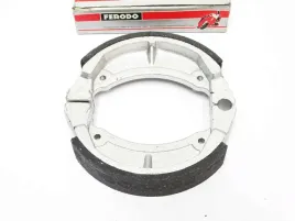 szczeki-hamulcowe-ferodo-fsb739-yamah-jog-sh-razz