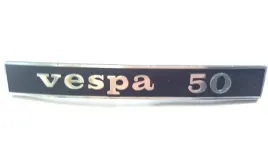 emblemat-znaczek-piaggio-vespa-50