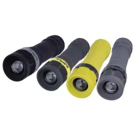 latarka-led-3w-3xaaa-z-zoomem-p4703